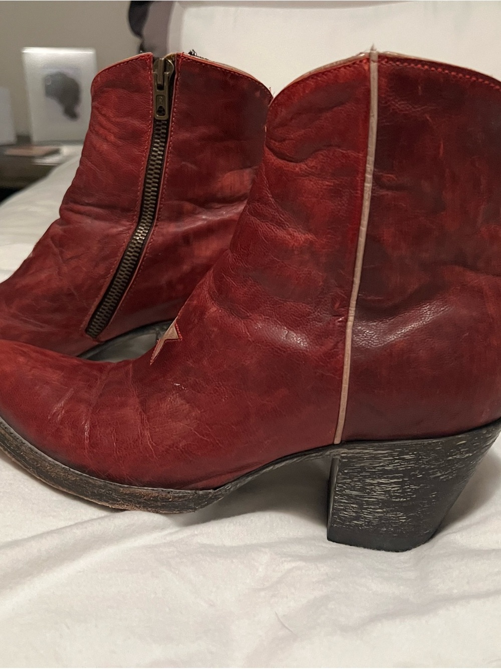 Old Gringo Red Leather Star Ankle Boots - Picture 2 of 5